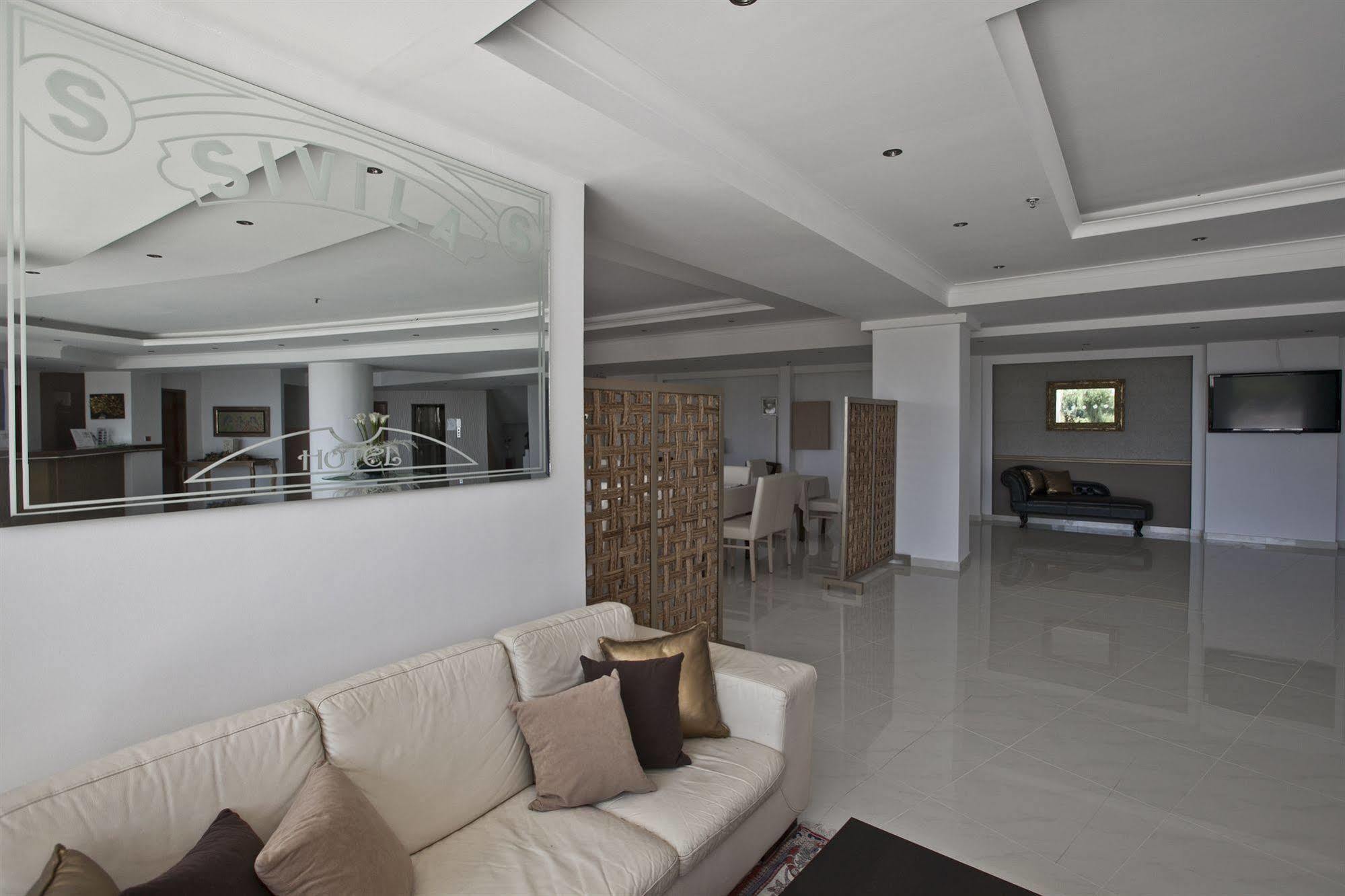 Sivila Hotel 3*